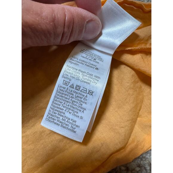 J. CREW Women's ruffle, sleeveless blouse, size Lg, Light Orange - Picture 10 of 10